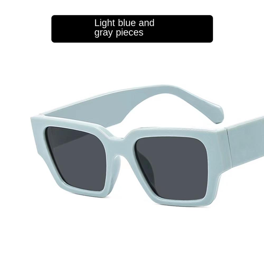 

Latest Big Frame Square Sunglasses Women X Designer Glasses Ladies Stylishy Gradient Sun Glasses UV400 Protection Eye Wear Oculos De Sol As Picture