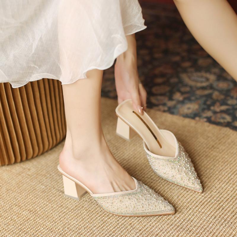 

Баотоу полубосоножки женские носят новые стразы летом, сказочные толстые каблуки, остроносые высокие каблуки, женские модные сандалии 39 абрикосовый