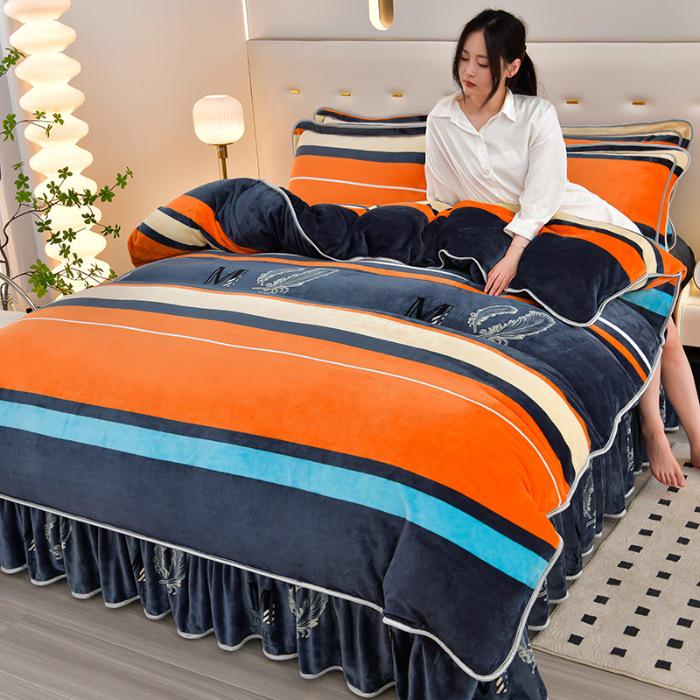 Cozy Flannel 230g Milk Velvet Printed Bed Set with Skirt - New Autumn/Winter Collection, Hot Seller