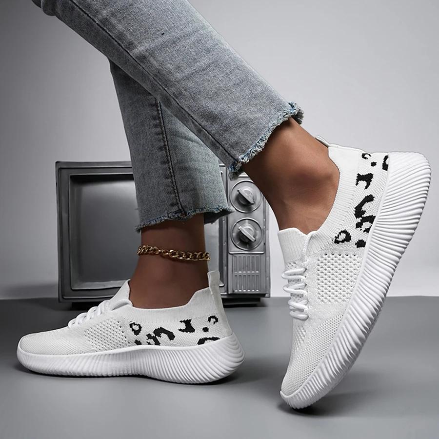 Ladies Sport Shoes Soft Sole Breathable Casual Sneakers Lightweight Comfortable Walking Shoes Vulcanized Shoes Woman Low Price