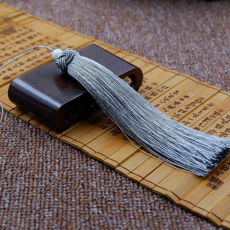 

17 см бахрома ухо DIY автомобиль подвесные аксессуары подвесное ухо мягкая ананасовая шляпа с нефритовой бусиной автомобиль подвесное ухо 17Cm pineapple cap tassel серый