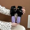 French retro versatile lightweight square head metal buckle high-end open-toed sandals women wear versatile flat-bottomed cool slippers