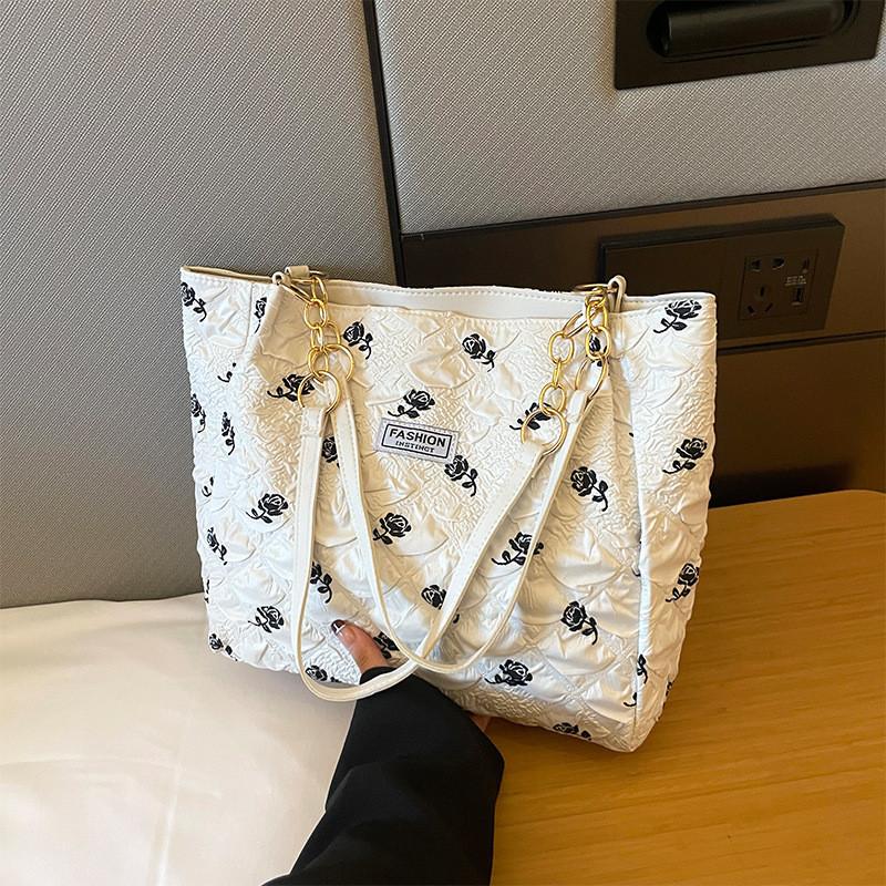 

Chic Large Floral Design Soft Canvas Tote Bag Versatile For Everyday Use білий