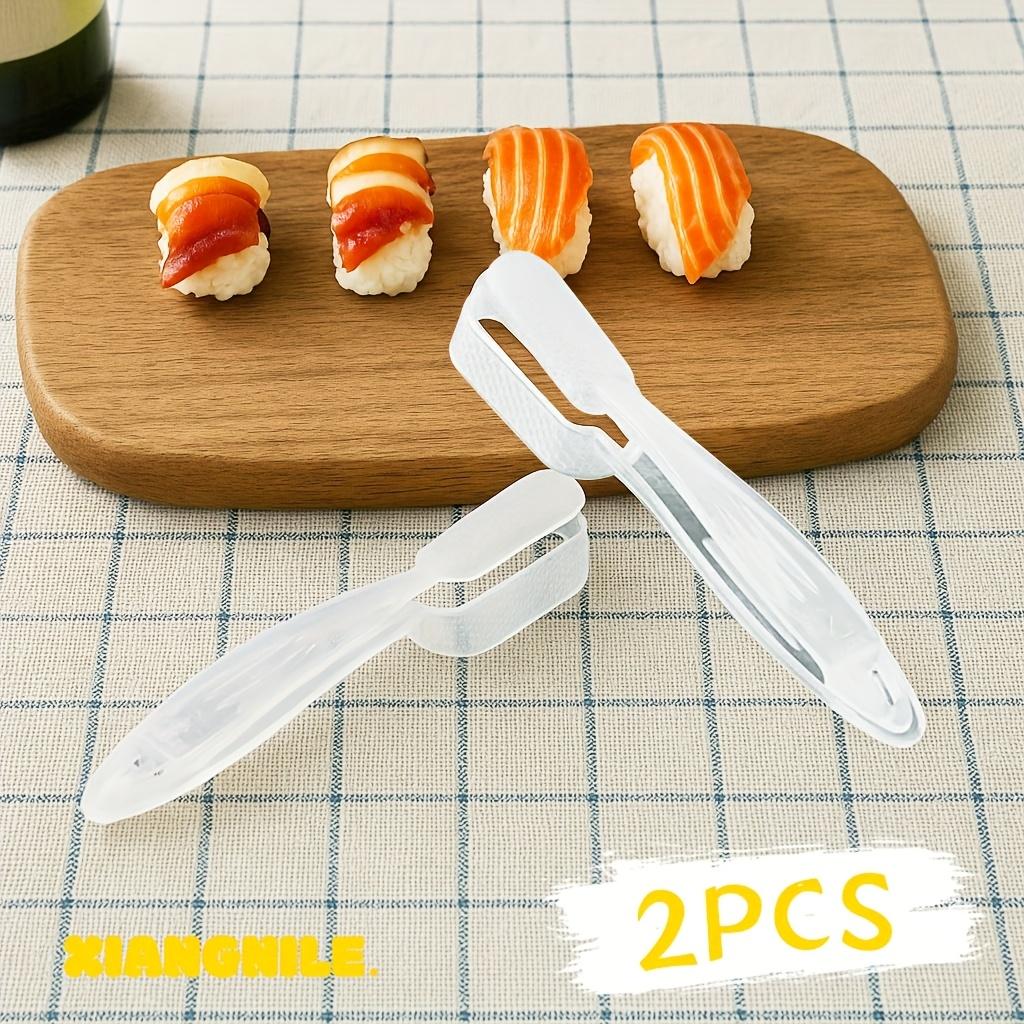 2pcs Sushi Mold Set Handheld and Easy-to-Use for Making Mini Rolls Practical Cute Kitchen Baking Helper