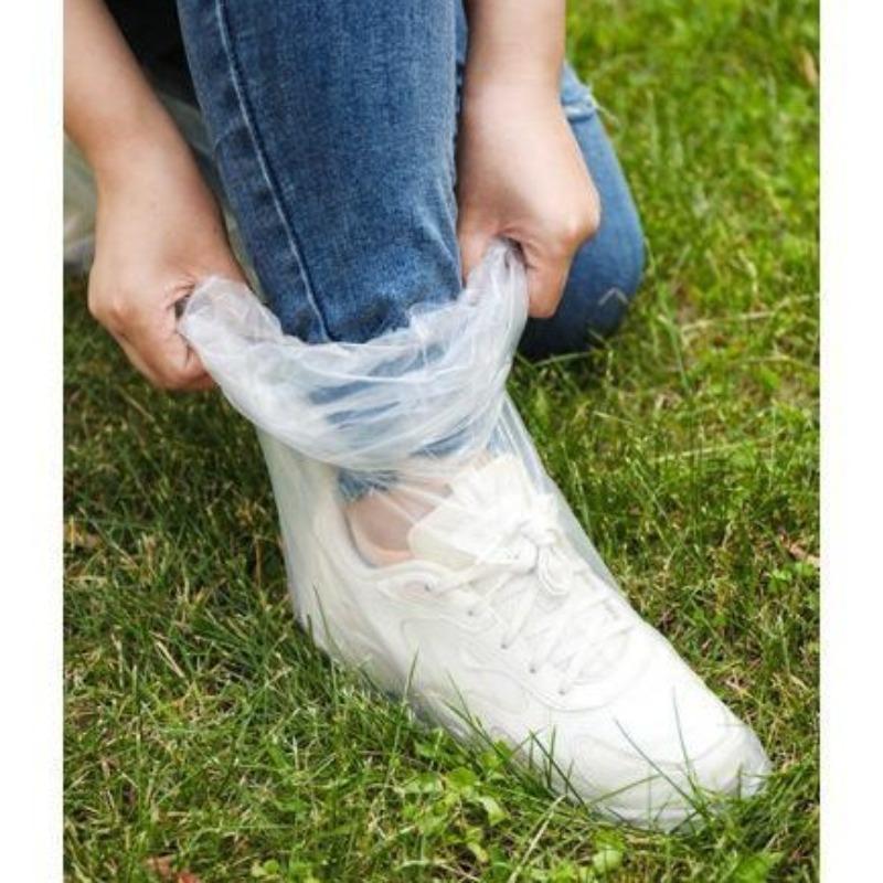 Einweg-Überschuhe Regendicht und Feuchtigkeitsdicht Regentag Schuhüberzieher Rutschfest Transparenter Kunststoff Outdoor Verdickt
