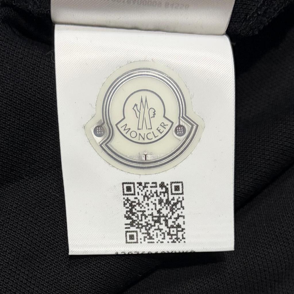 Used MONCLERPolo shirt black mens