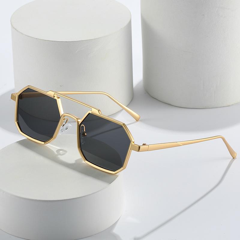 2022 Trending Square Frame Sunglasses: European-American Double Beam Street Style