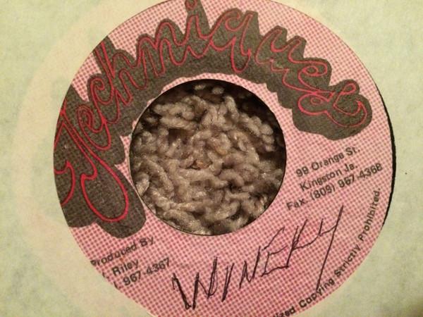 

7-дюймовая пластинка DADDY LIZARD - Winery NONE Techniques Ямайский регги, ска и даб