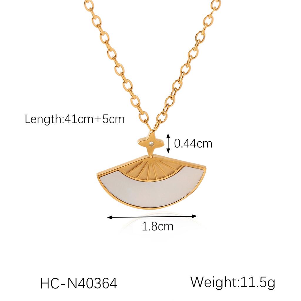 Fächerförmige weiße Muschel Anhänger Halskette für Damen, Nischen Design Titanstahl Ohrringe, eleganter Ohrschmuck, anlaufbeständig
