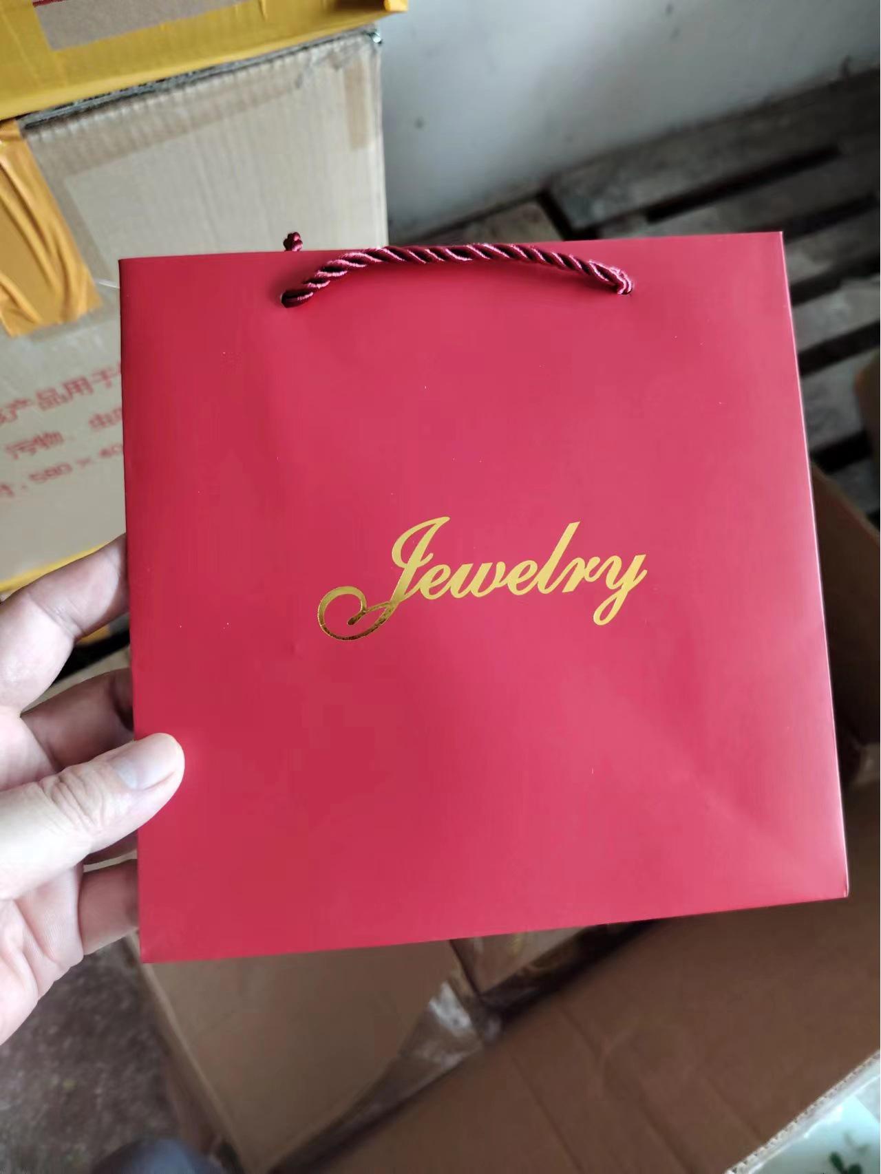 Флокированная Жемчужная Ожерелье и Ювелирная Подарочная Коробка ко Дню Матери