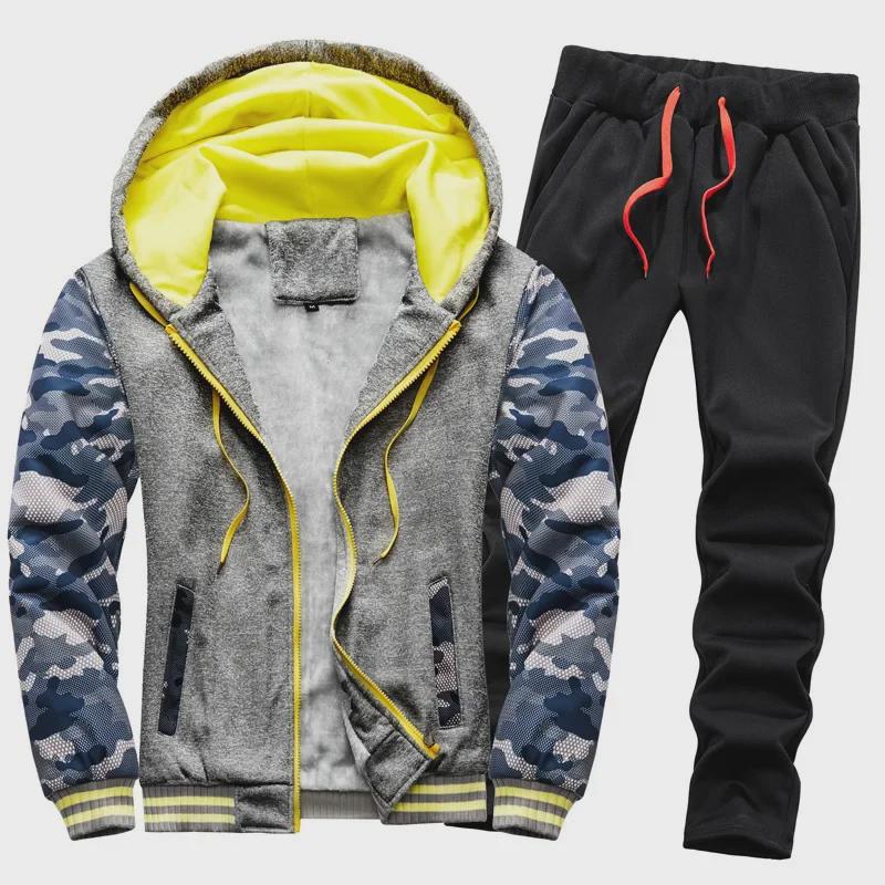 Men's Winter Thick Velvet Camouflage Sports Sweater Set, Plus Size D66