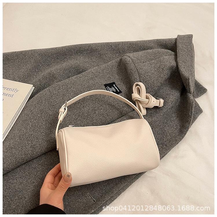 

Корейская версия нишевый дизайн сумка-подушка женская 2025 новая мода дорожная на плечо сумка-мессенджер повседневная сумка в иностранном стиле