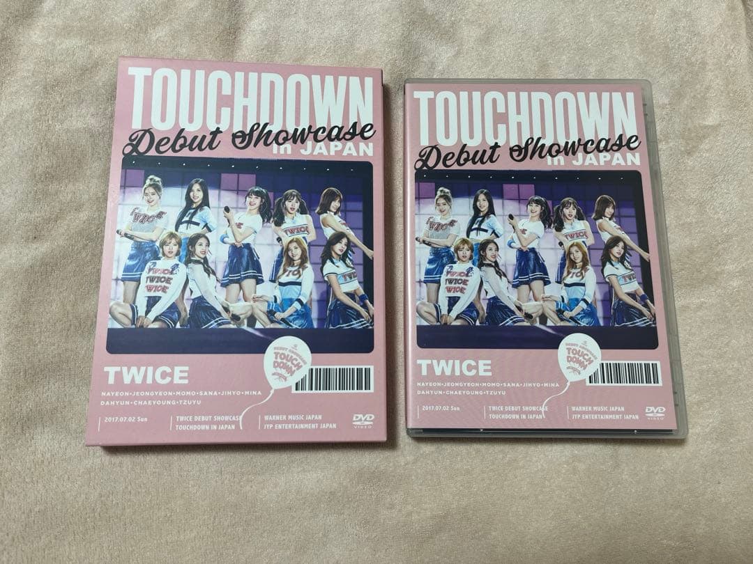 

[USED] TWICE TOUCHDOWN Debut Showcase JAPAN