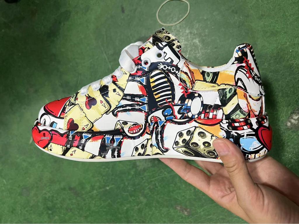 New Fashion Lace-Up Sports Shoes: Round Toe, Thick Sole, Size 43, Casual Couple Style for European and American Markets