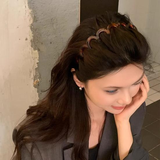 Women Headband Wavy Teeth Secure Hold Non-Stretching Retro Headband Makeup Daily Wear Hair Accessory