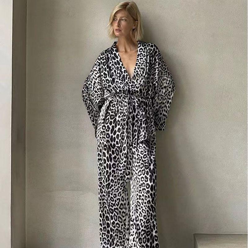 

Мода Мода Леопардовый принт Принт Топ и Брюки Костюм Леопардовый принт Топ и Брюки Комплект Black S