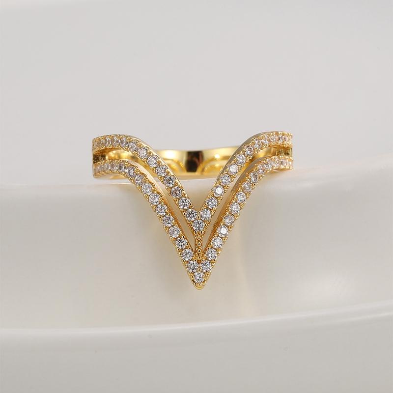 New Geometric V Shape Sparkling Set Zirconia Women's Ring Fashion Trend Design Wedding Party Jewelry Accessories