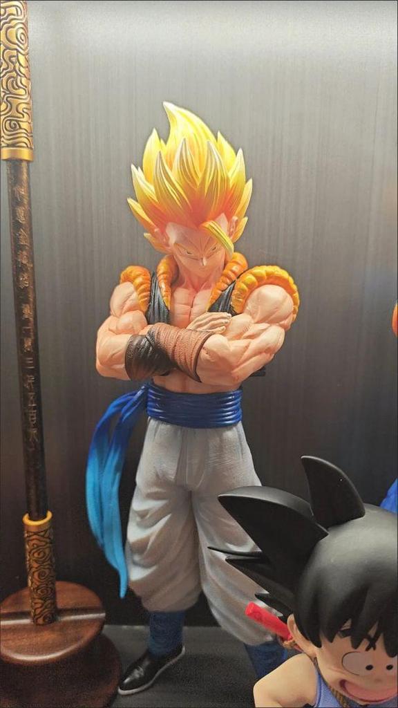 [USED] Dragon Ball Super Saiyan Gogeta Figure