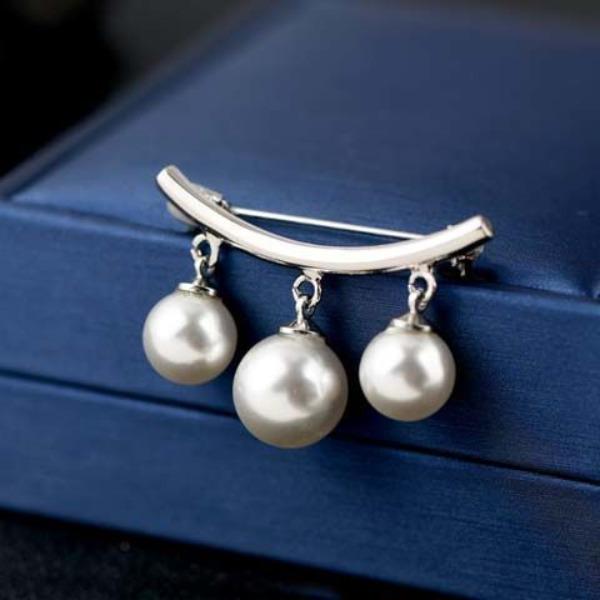 

Модная брошь-булавка с жемчужными акцентами для свитеров и кардиганов 1pc серебряный