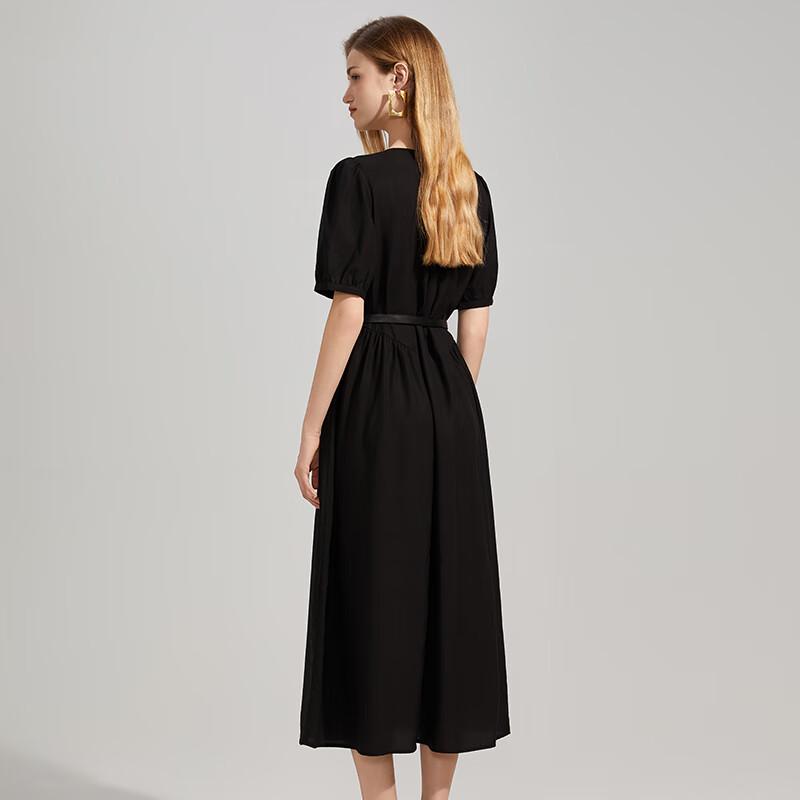 Shetu Round Neck Short Sleeve Mid-length Dress