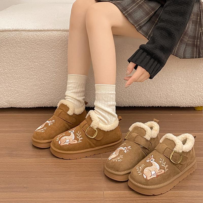 Plush Lined Clog Shoes Women Squirrel Embroidery Buckle Strap Slip On Warm Winter Flats Round Toe