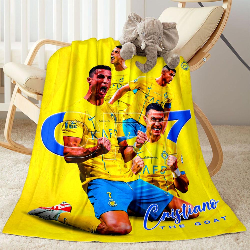 Ronaldo Manchester United Legacy Suitable blanket for offices, travel, living rooms also a good gift for friends and family Suitable for all seasons.