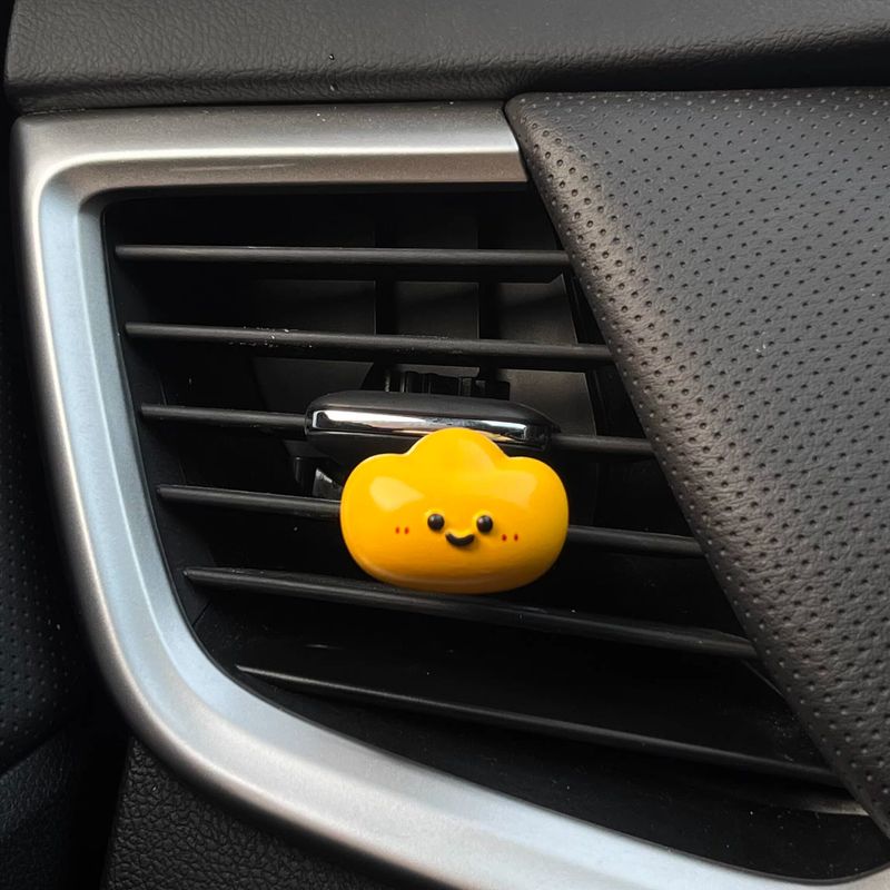 

Fortune God Xiaoxin 2026 New Model Car Fragrance Perfume Car Air Vent Decoration Clip Diffuser Stone Car Ornament Cute Cartoon Ingot - Essential Oil Not Included