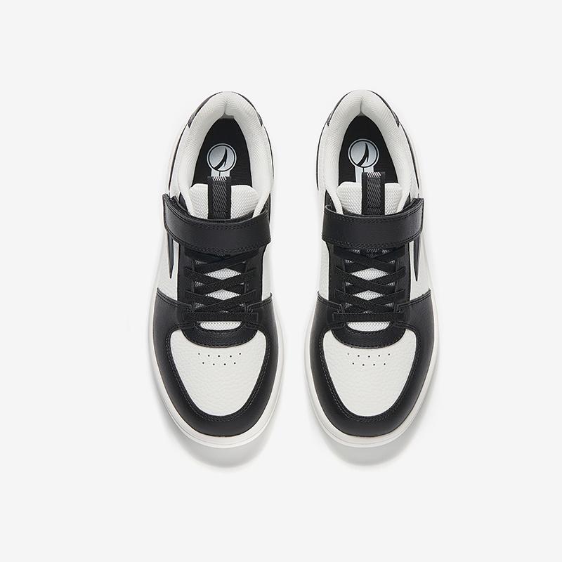 Anta Kids Trendy Color Block Simple Comfortable Versatile Sports Casual Anti-Kick Lightweight Shock Absorption Low-Top Kids Skate Shoes A12538077