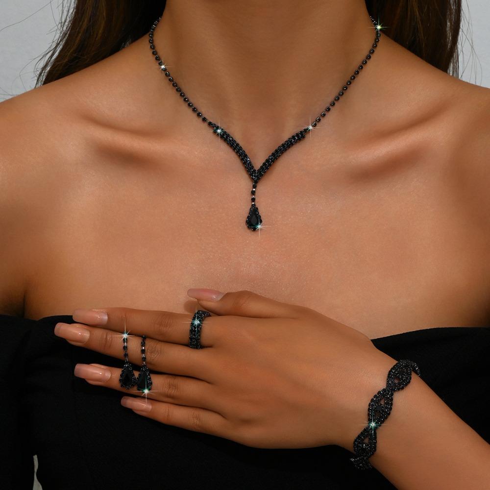 Girls' Jewelry, Flash Diamond Necklace, Earrings, Stud Earrings, Wedding Jewelry Set.