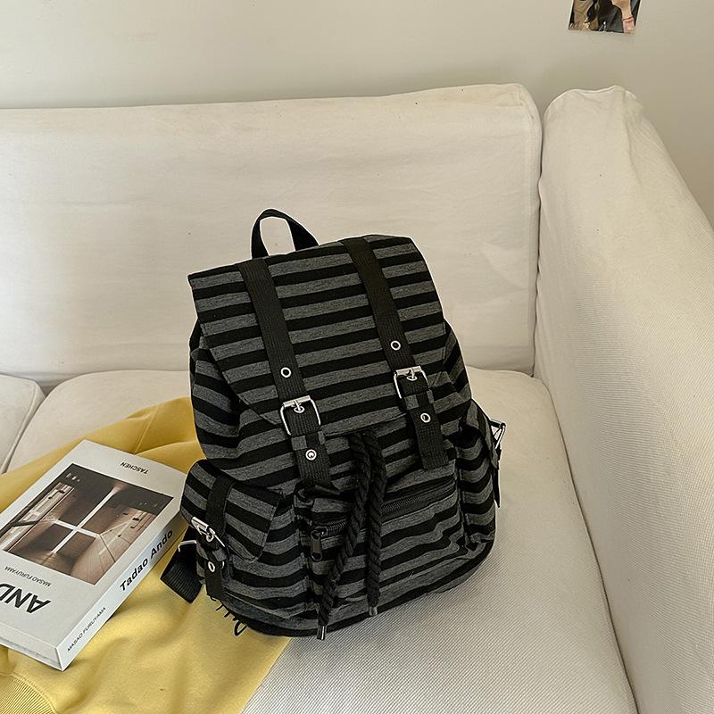 

Школьный рюкзак универсальный полосатый чехол для сумки рюкзак ретро повседневный функциональный большая вместимость корейский школьный рюкзак повседневная нишевая сумка через плечо чёрный