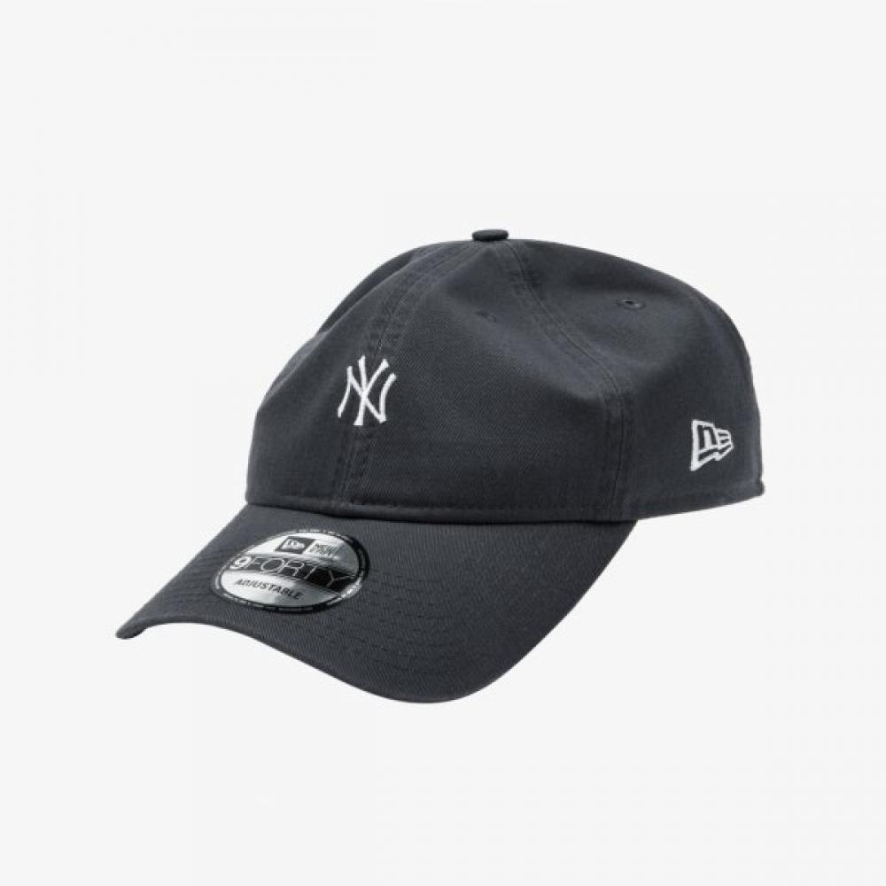 New Era Mlb New York Yankees Mini Logo Unstructured Ballcap Dark Graphite 145618