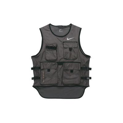 Kostumer og habitjakker – Veste