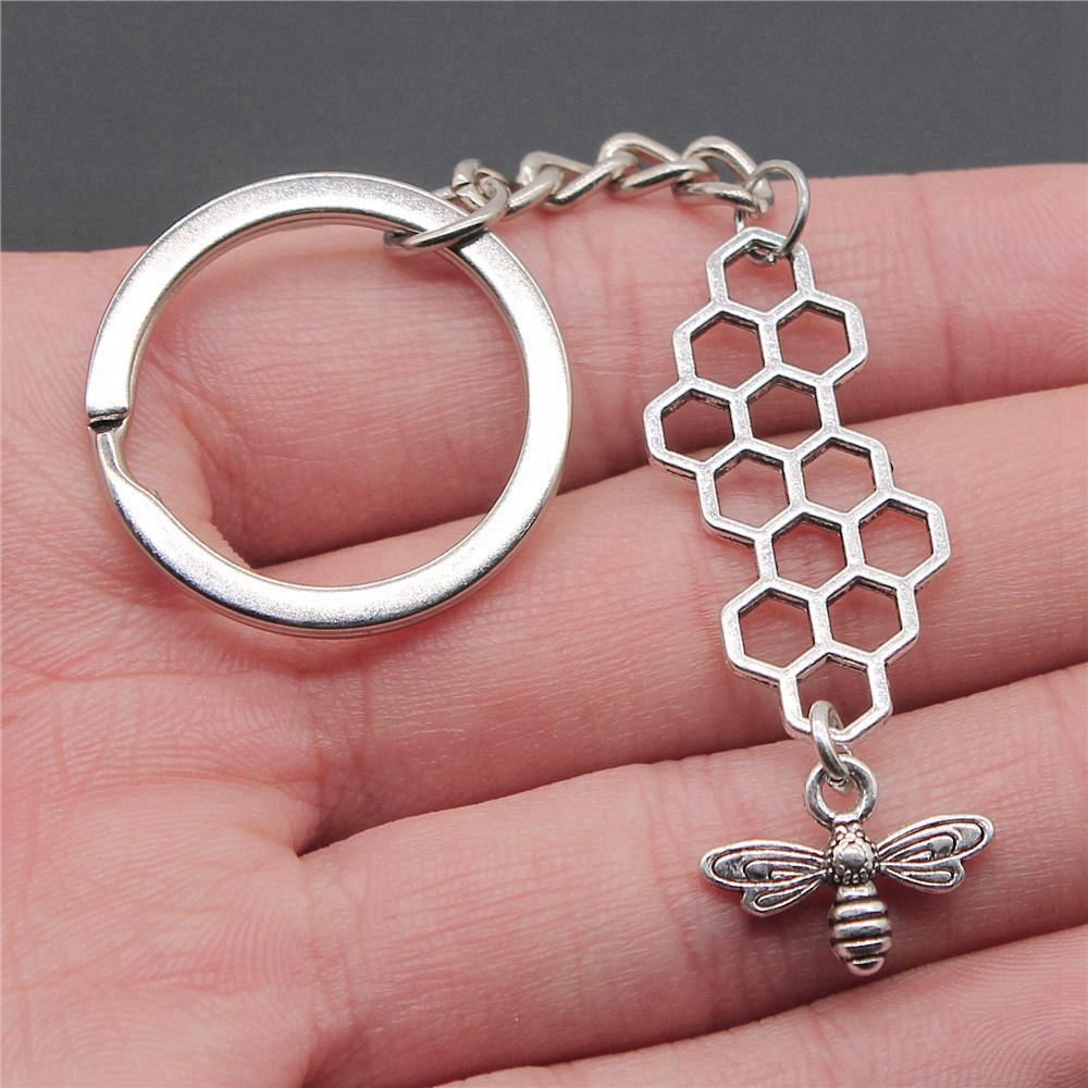 Bee Butterfly Garden Insect Keychain for Friends Hot Sale Modern Bridesmaid Gift Dainty Daily Use Accessory