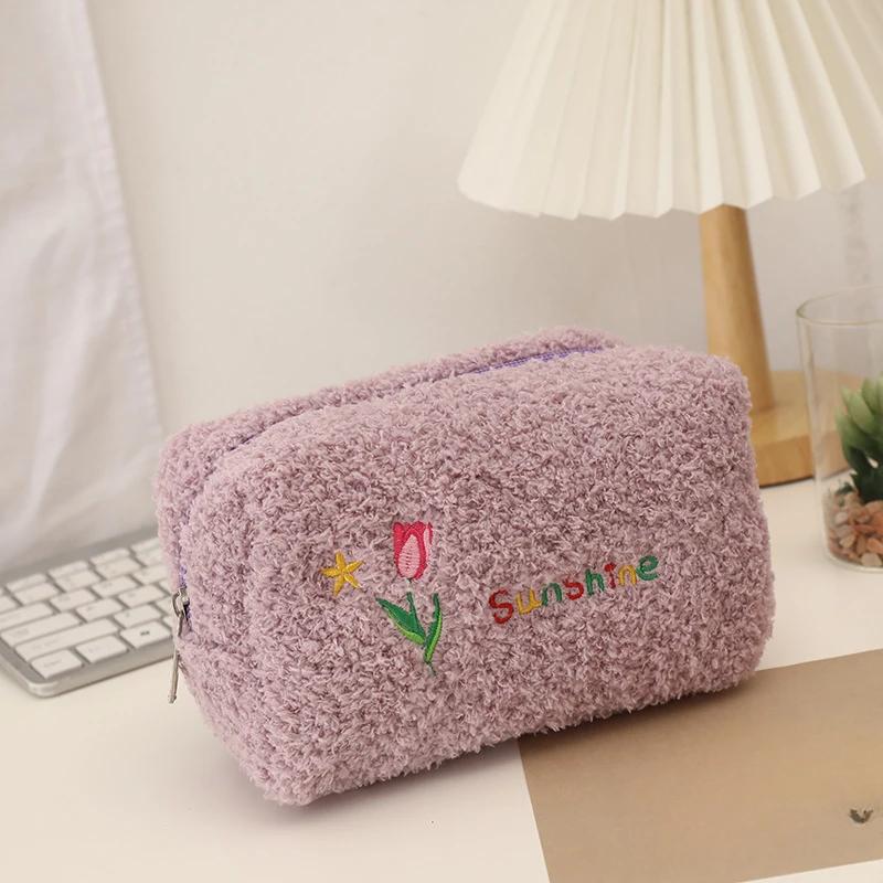 Cute Cosmetic Storage Bag Embroidered Flowers Cosmetic Bag Pencil Case Soft Plush Makeup Bag for Lipstick Jewelry Pouch