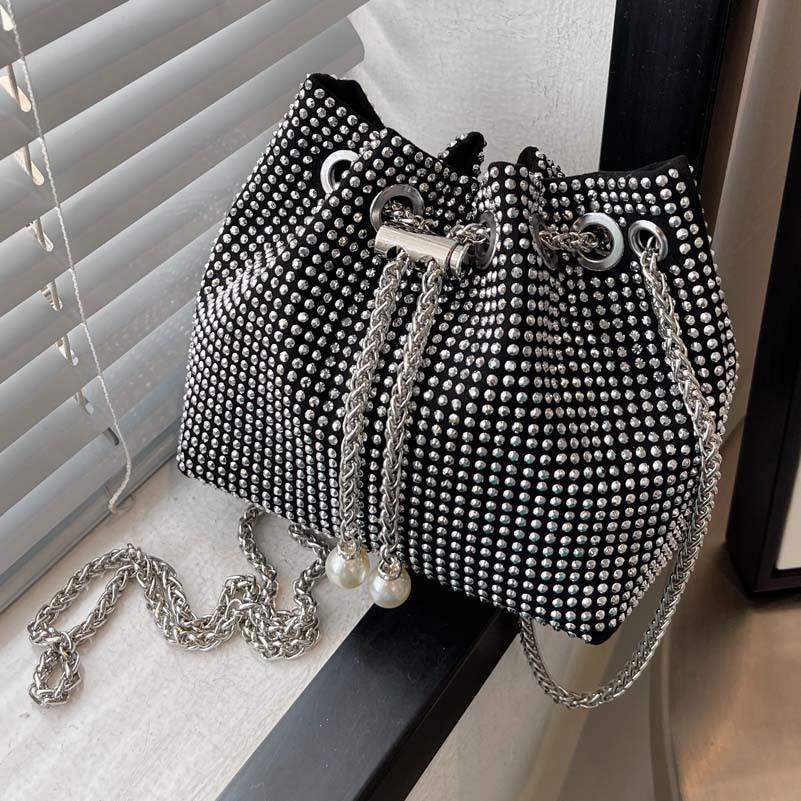 Borsa a tracolla a secchiello di lusso con strass e coulisse da donna alla moda Yogodlns