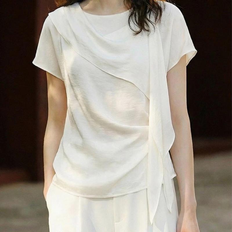 La Chapelle Women's French Style Ribbon Detail Short Sleeve Top