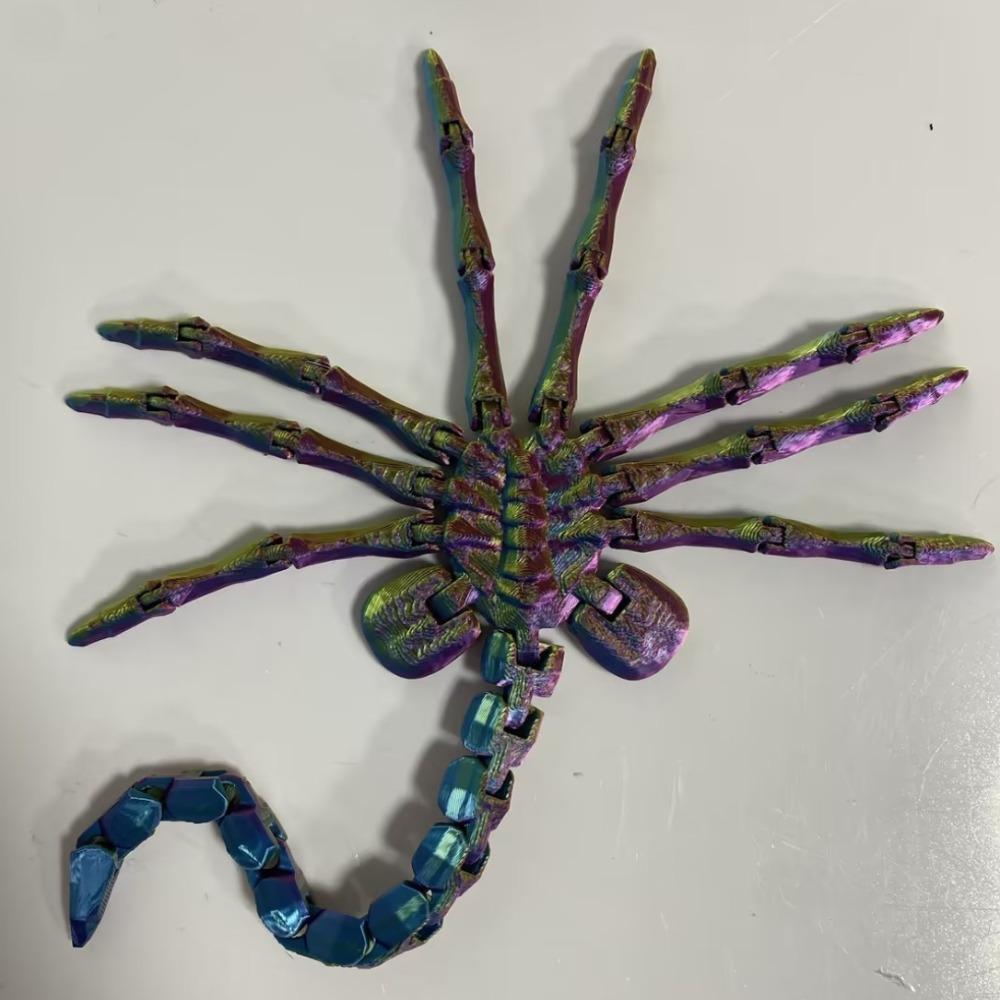 Desktop Decoration Alien Facehugger Model With Flexible Joints Animal Model