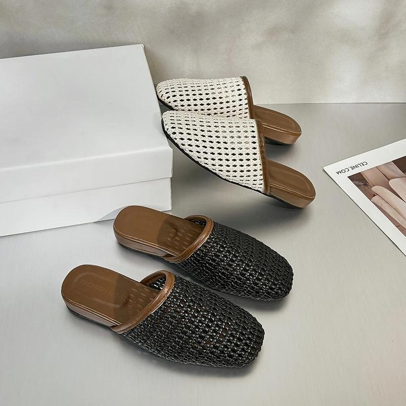 Summer New Women Slip On Mules Shoes Fashion Cane Weave Ladies Sandal Shoes Square Low Heel Outdoor Casual Slipper