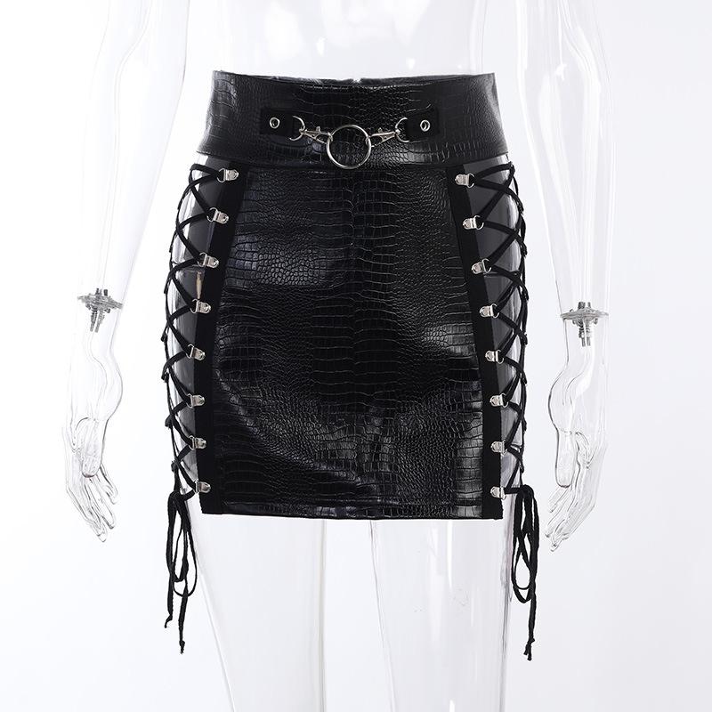 Черная сексуальная женская юбка в стиле панк из искусственной кожи — фото 6