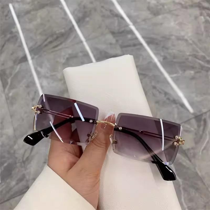 Trendy Rimless Sunglasses For Men Women Fashion Frameless Rectangle Sun Glasses Retro Shades Summer Traveling Eyewear