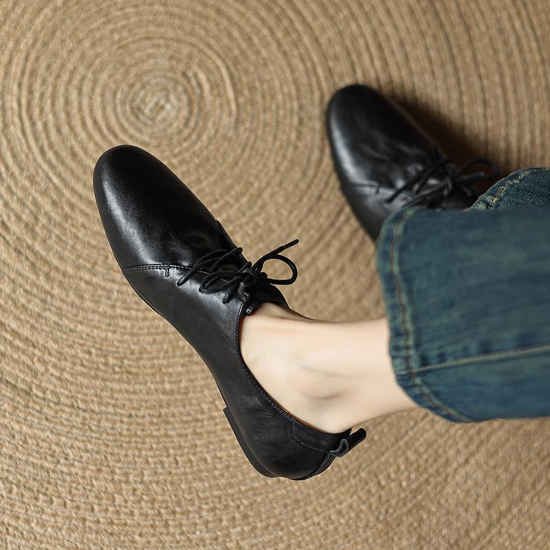 Fashion 2025 New Spring Designs Cow Leather Women Shoes Round Toe 1cm Heel Women Flats Shoes for Women Fashion Loafers Genuine Leather