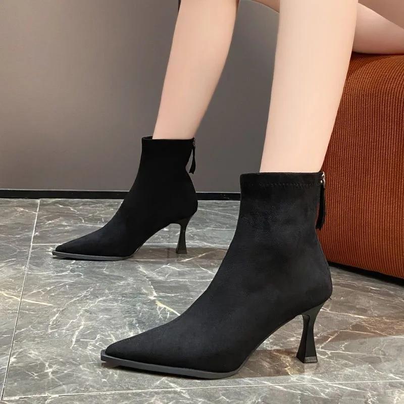 New Spicy Girl Sexy Heels for Ladies Leopard Print Pointed Suede Thin Heel Short Boots for Women High Heels Fashion Boots Trend