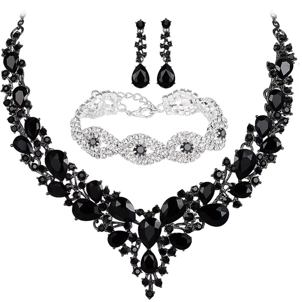 Fashion Jewelry Set With Water Diamond Geometric Necklace And Earrings For Women