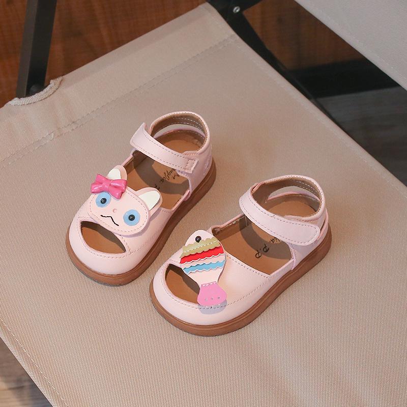 

Cartoon Infant Non-Slip Soft Sole Sandals for Toddlers - Summer/Spring Size 22, Length 14.5 CM рожевий