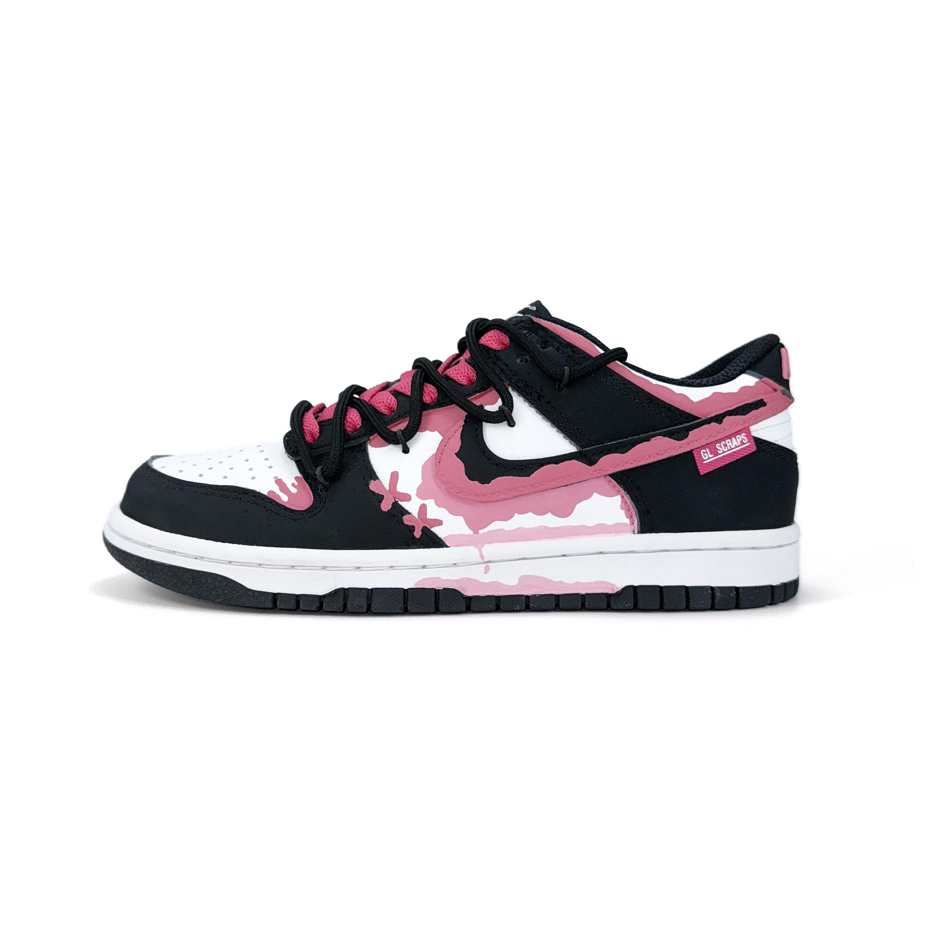 Nike Dunk Panda, Marie`s Prank Slip