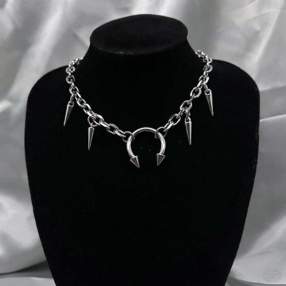 Hip Hop Punk Sliver Color Geometry Rivet Tassel Horseshoe-shaped Pendant Necklace for Women Stainless Steel Collar Chain Jewelry