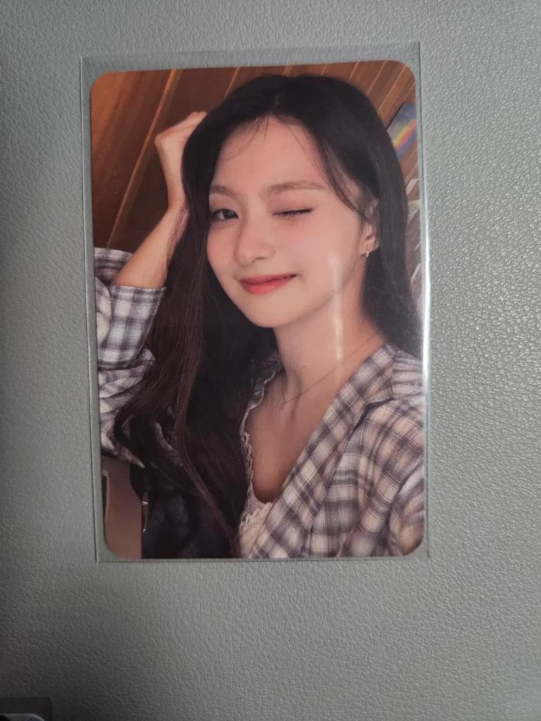 FROMIS_9 [Bulk] Flowbar 2025 Membership Photocard Poka Sale Used