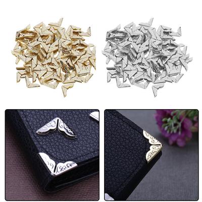 100 adet Ton Scrapbooking Albümleri Köşe Koruyucuları Kart Dosyası Menü Metal Kitap Dekoratif Köşeler Klasörler Dosya Albümleri için