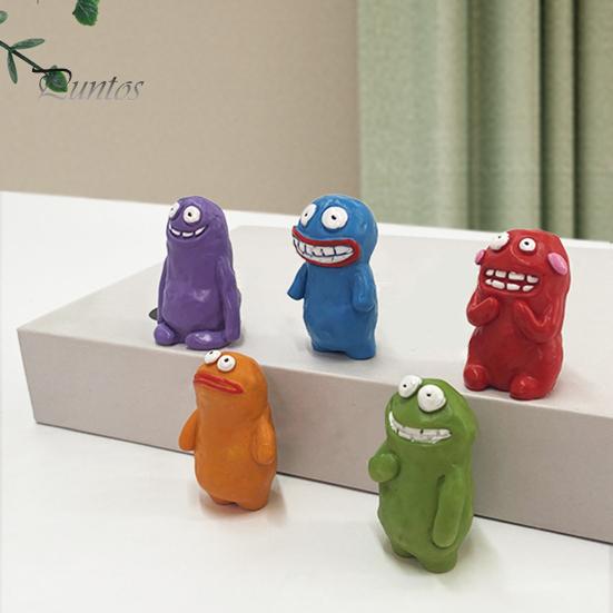 Exaggerated Expression Figurine Cute Ugly Mud Figure Desktop Decoration, Funny Resin Cartoon Hand-painted Statue, Hand-Painted Tabletop Sculpture for