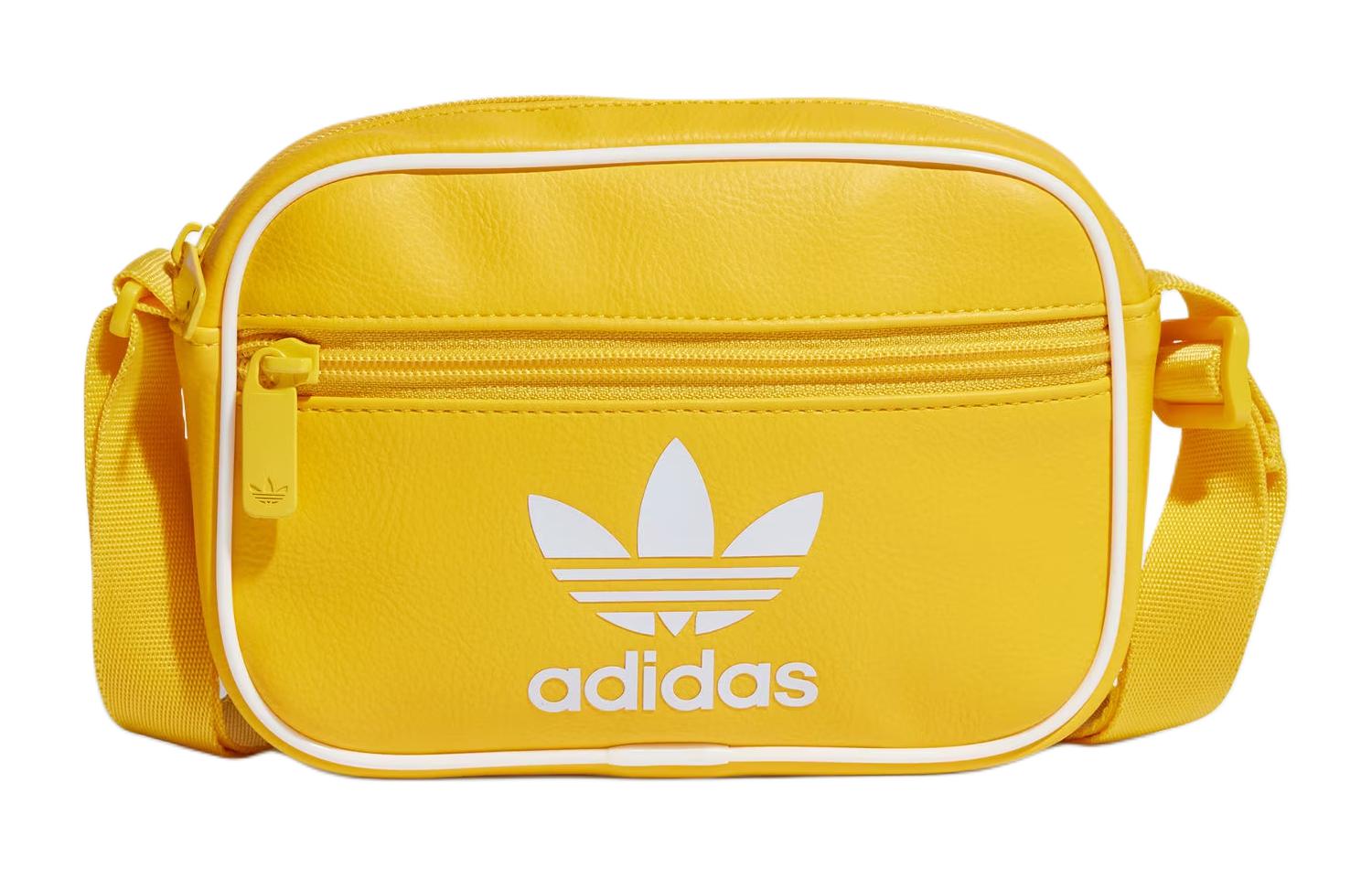 

Adidas Adicolor Classic Mini Airliner Bag Bold Gold IS4387